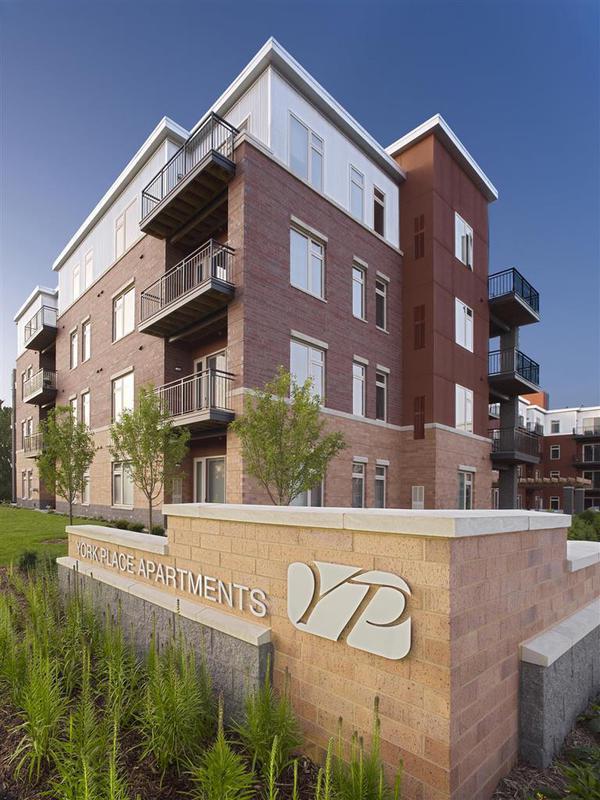 Execustay At York Place Apts Edina Buitenkant foto